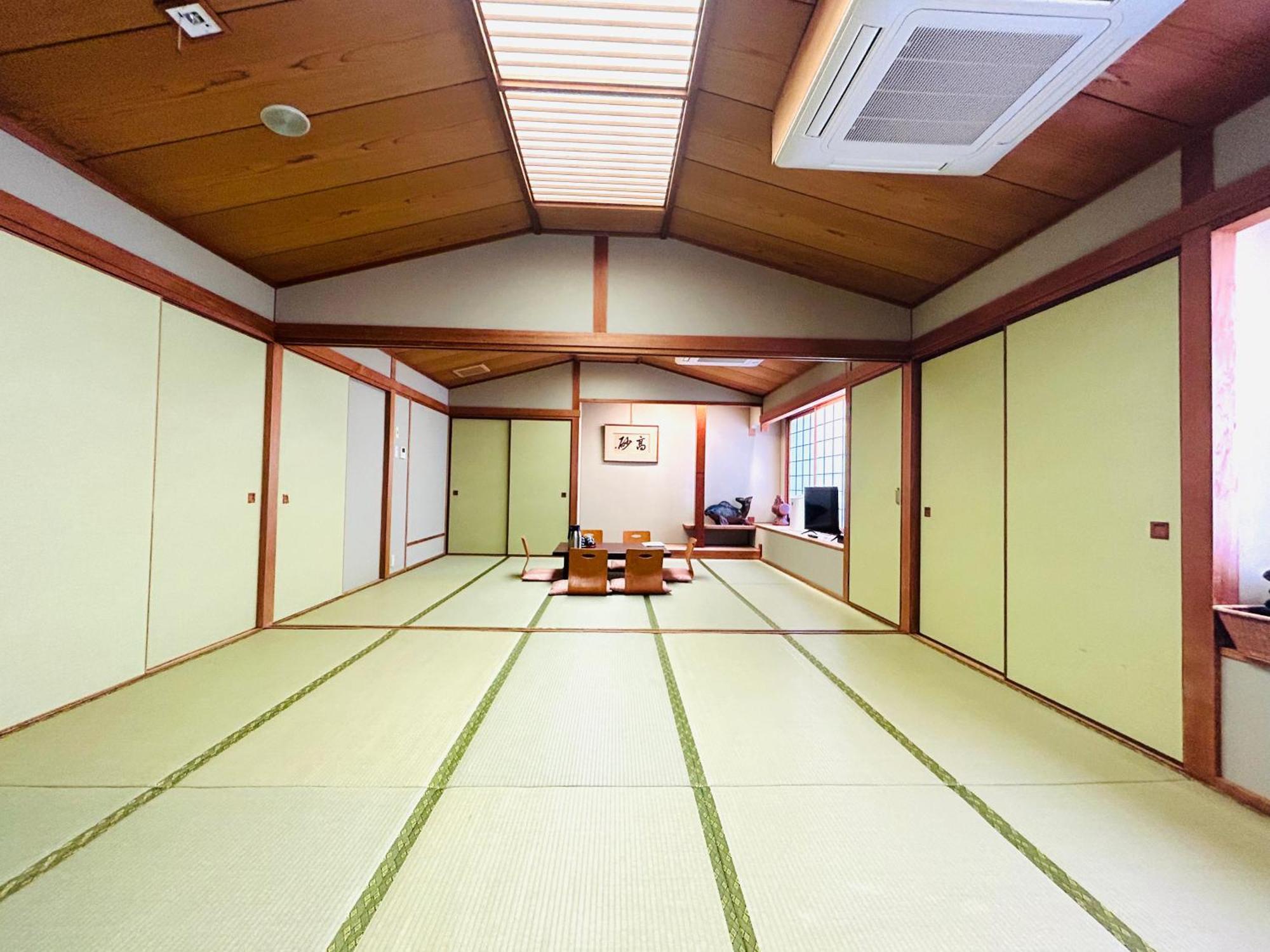 Hotel Takasago Kochi  Bagian luar foto