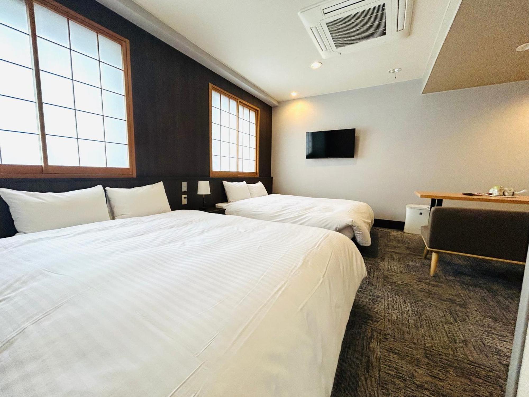 Hotel Takasago Kochi  Bagian luar foto